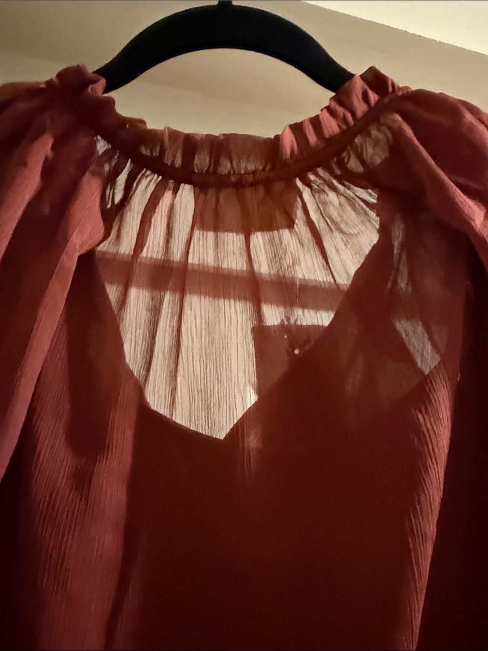 MELLODAY Burgundy Sheer Ruffle Tie-Neck Blouse NWT Size L - Picture 6 of 9